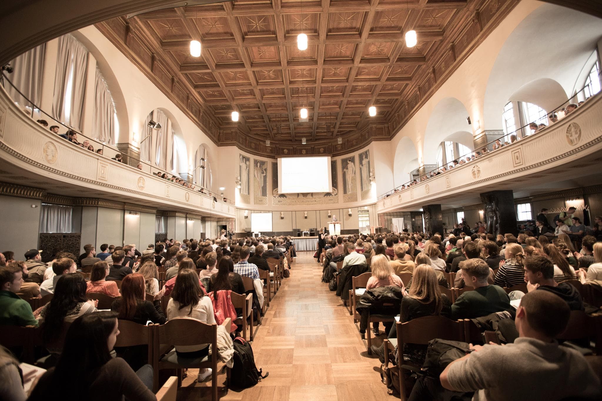 Leading Entrepreneurs 2019: Neues Batch stellt sich vor