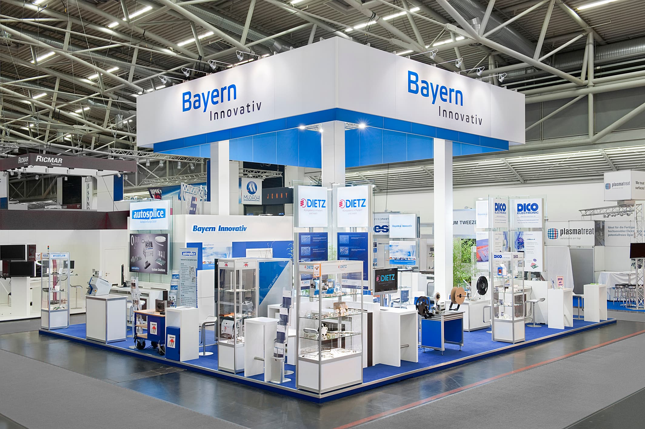 Neue Kunden und Kooperationen: Als Startup günstig auf Hightech-Messen