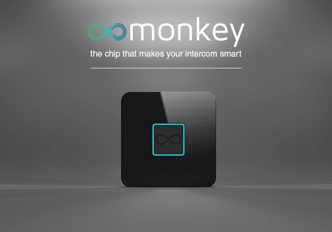 monkey öffnet die Haustür ohne Schlüssel