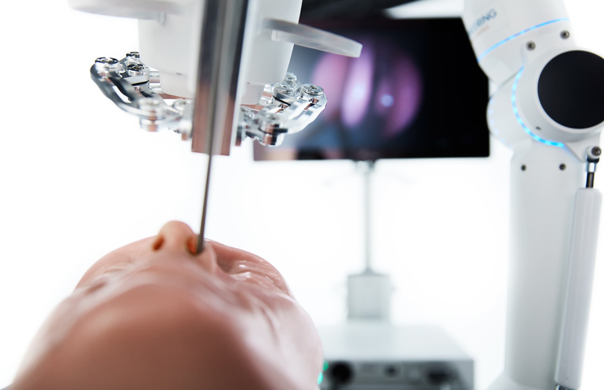 Porträt Medineering: Roboter als OP-Assistenz