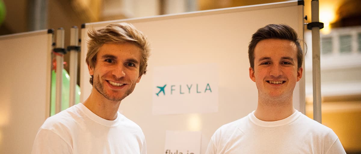 Günstiger fliegen mit Studi-Ausweis – 7 Fragen an… Flyla!