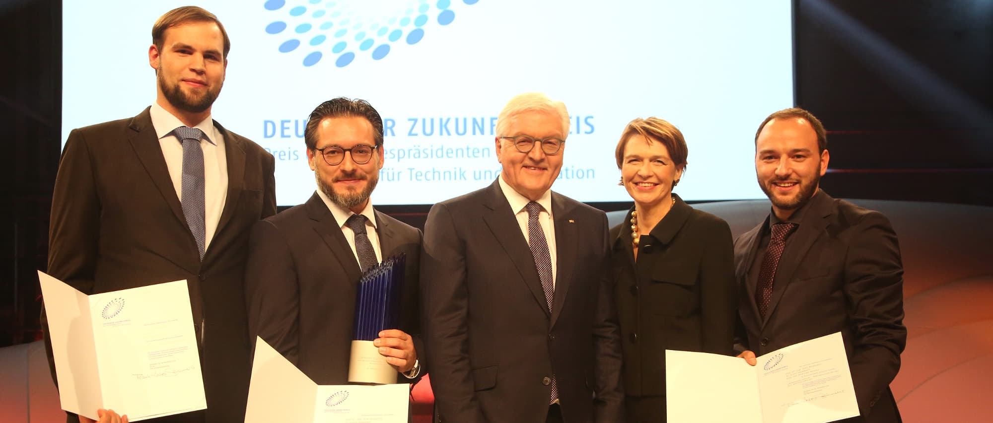 Bundespräsident zeichnet Franka Emika-Team aus