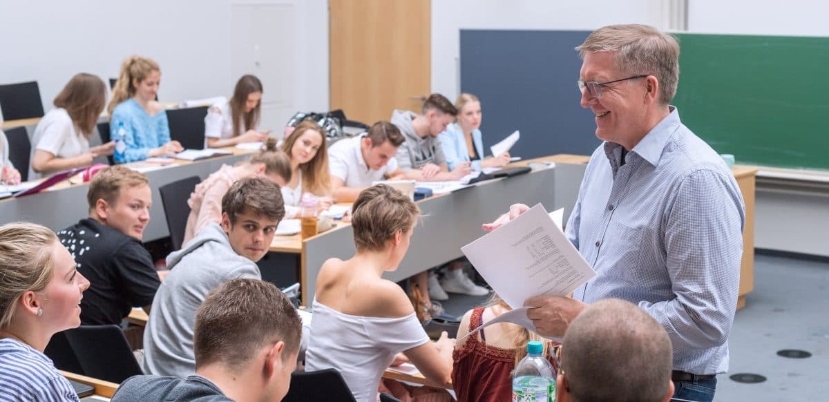 Hochschule bildet Digitalisierungsvisionäre aus