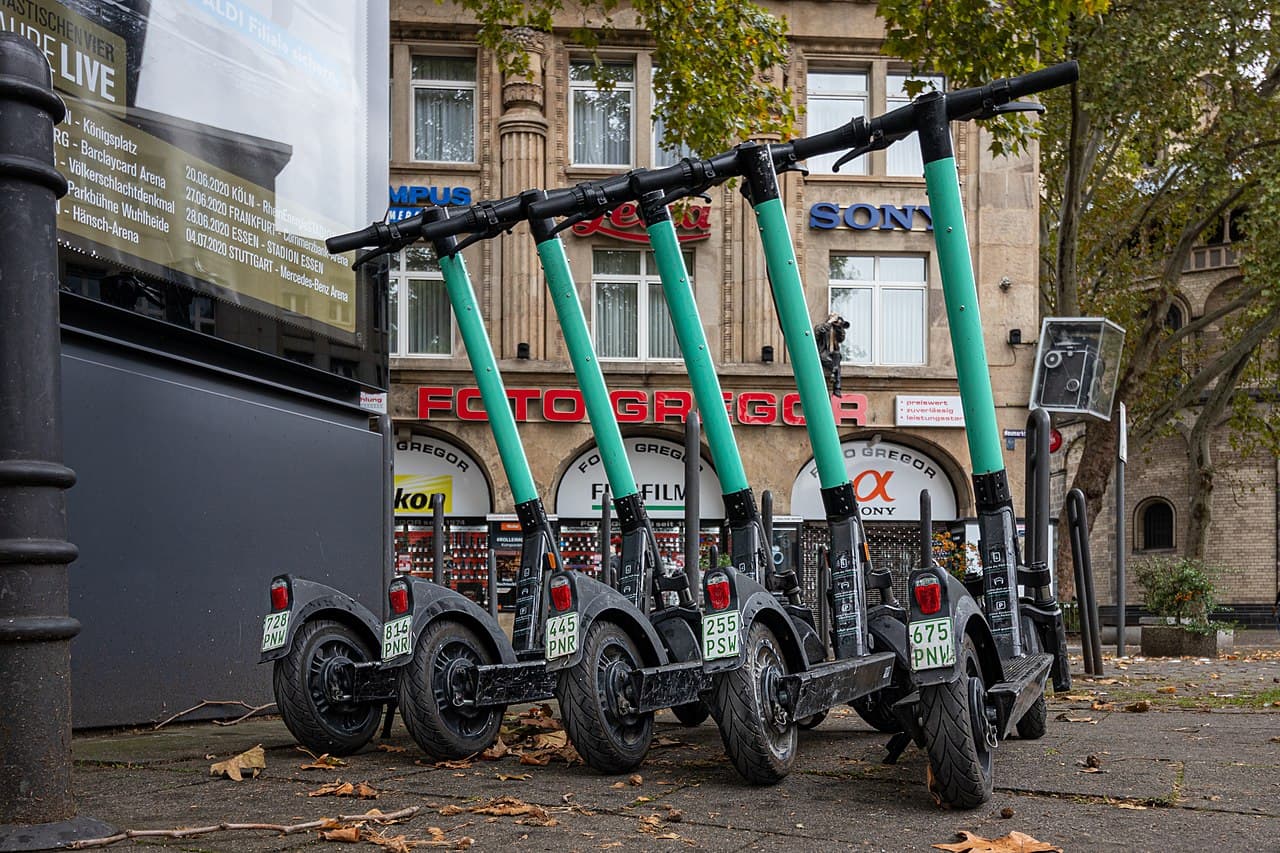 Sind E-Scooter doch nicht so gefährlich?