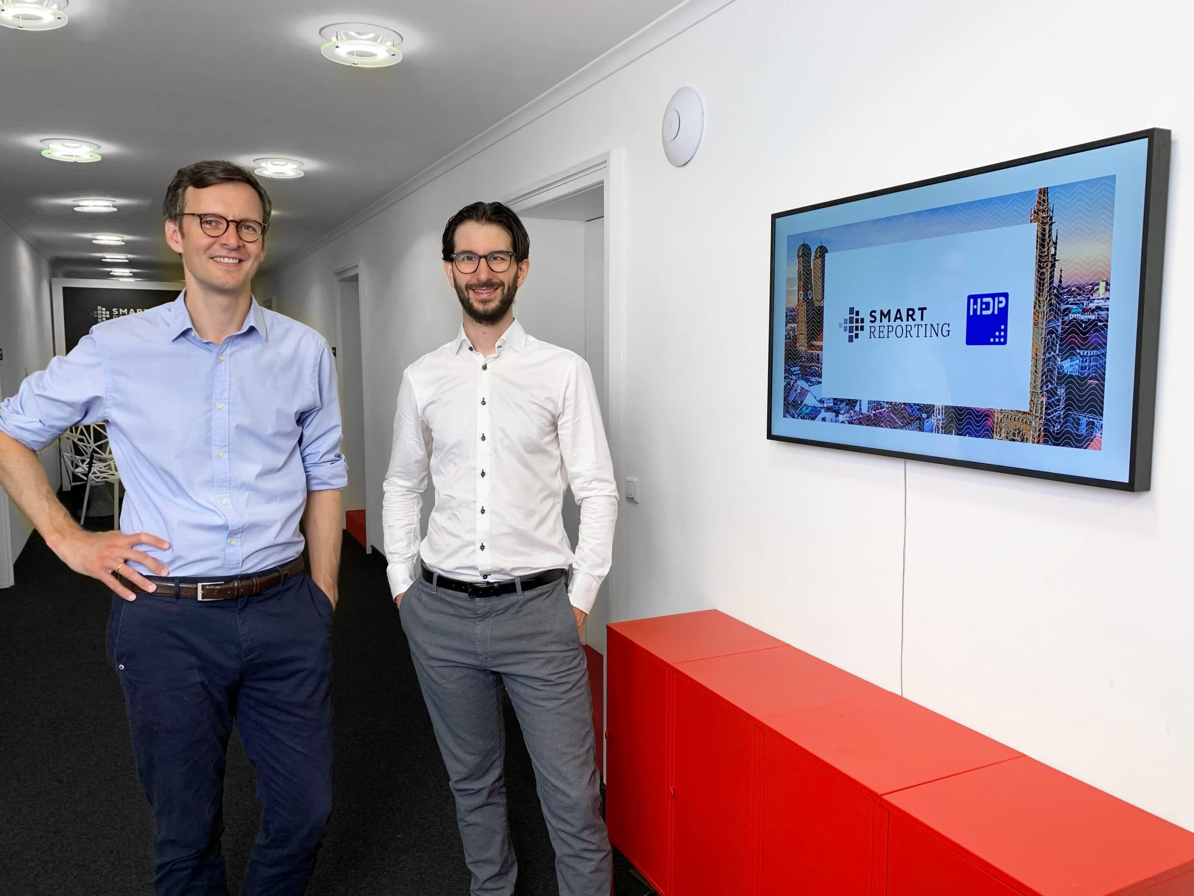 Smart Reporting übernimmt Health Data Pioneers