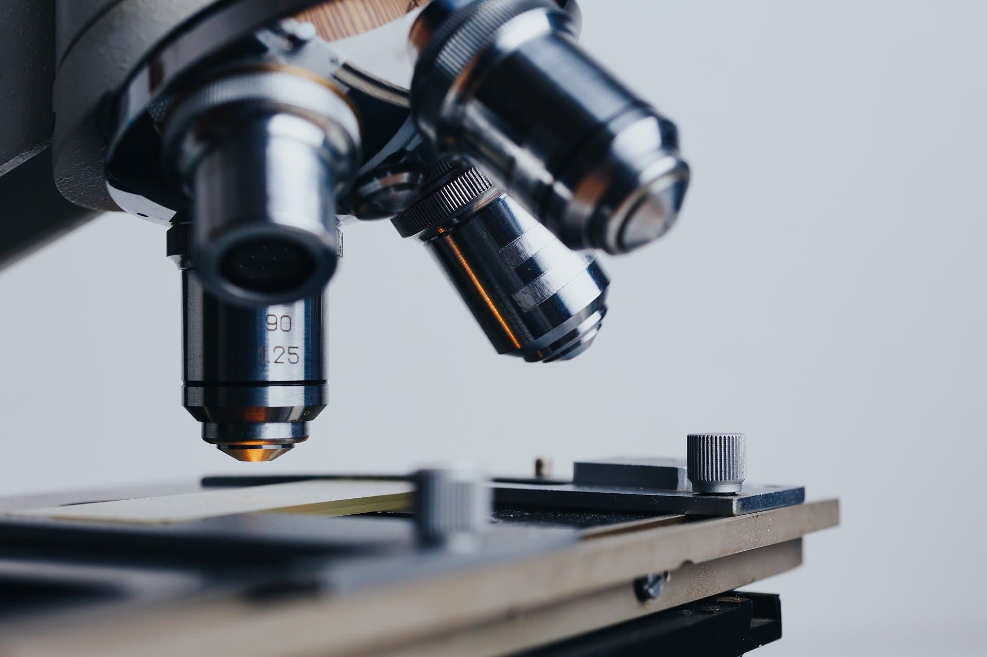 Corona sorgte 2020 für Rekord-Investments in Biotech