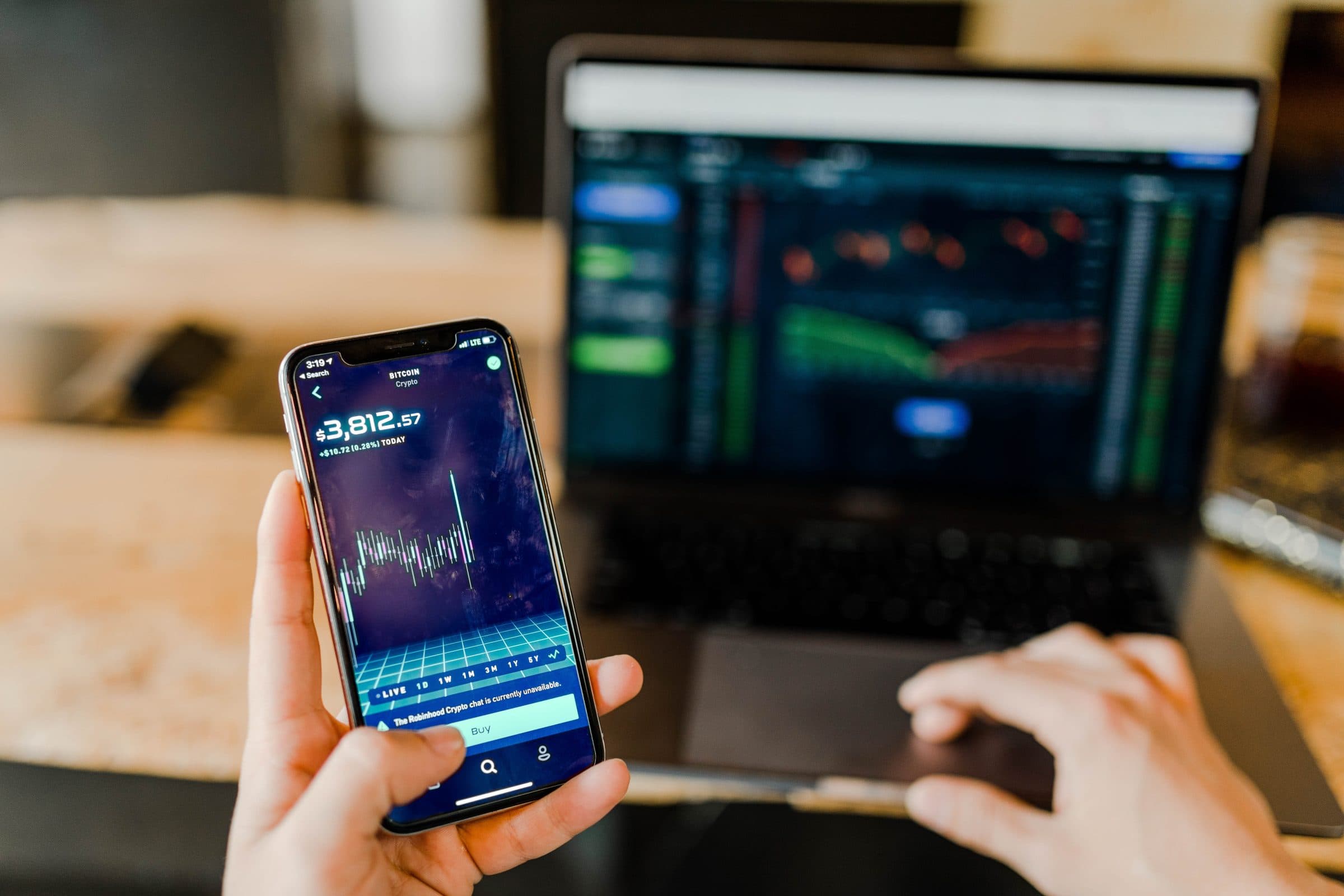Vermögensaufbau, KI, Blockchain und Neo-Banking