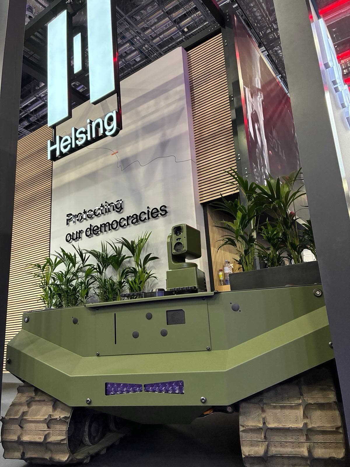 Helsing and Arx Robotics partner up