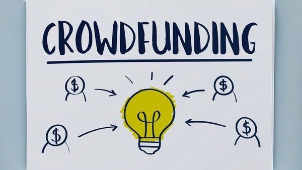Wake up, Crowd! Startups – Network – Crowdfunding